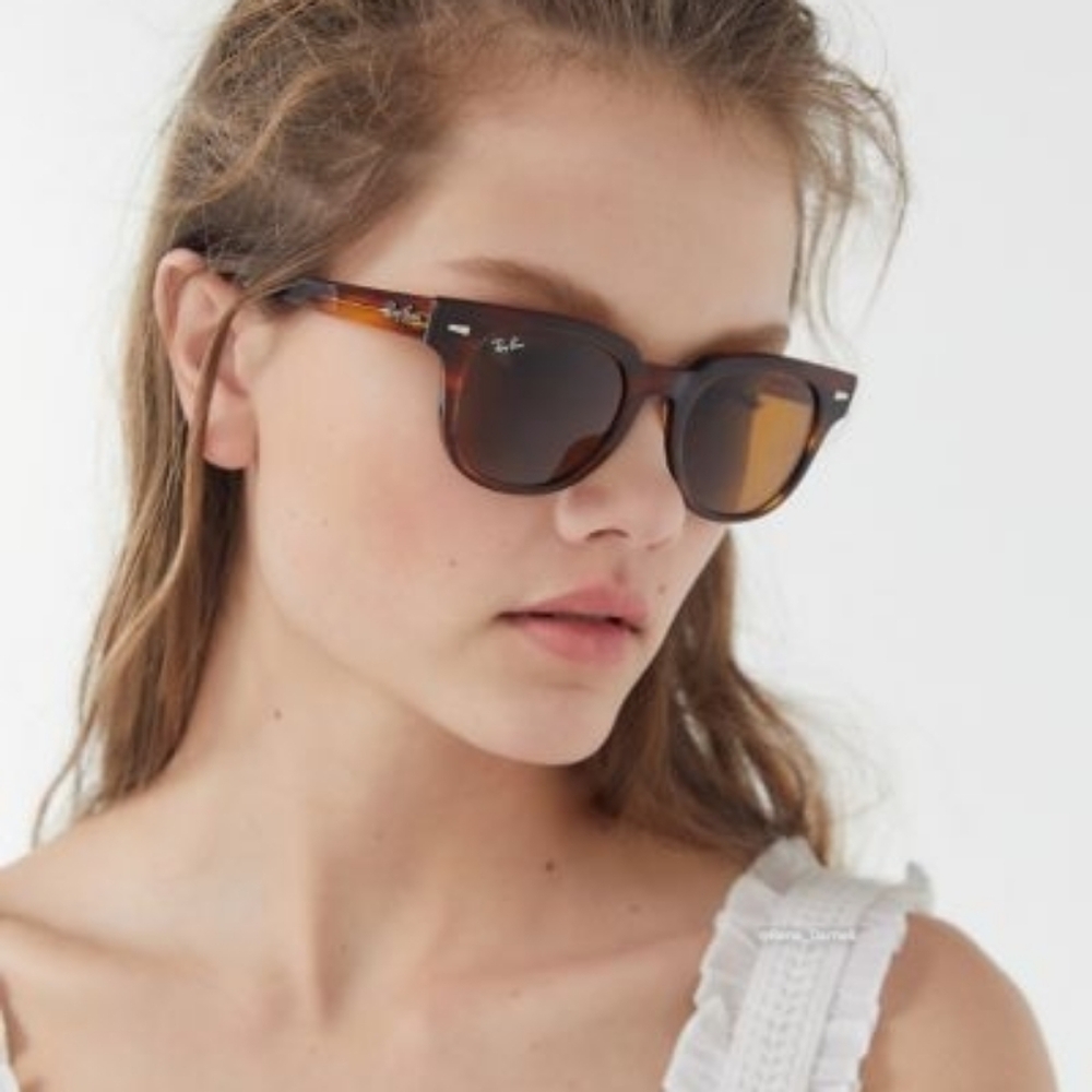 Ray-Ban Wayfarer Tortoise RB2140 Brown New - Picture 13 of 13